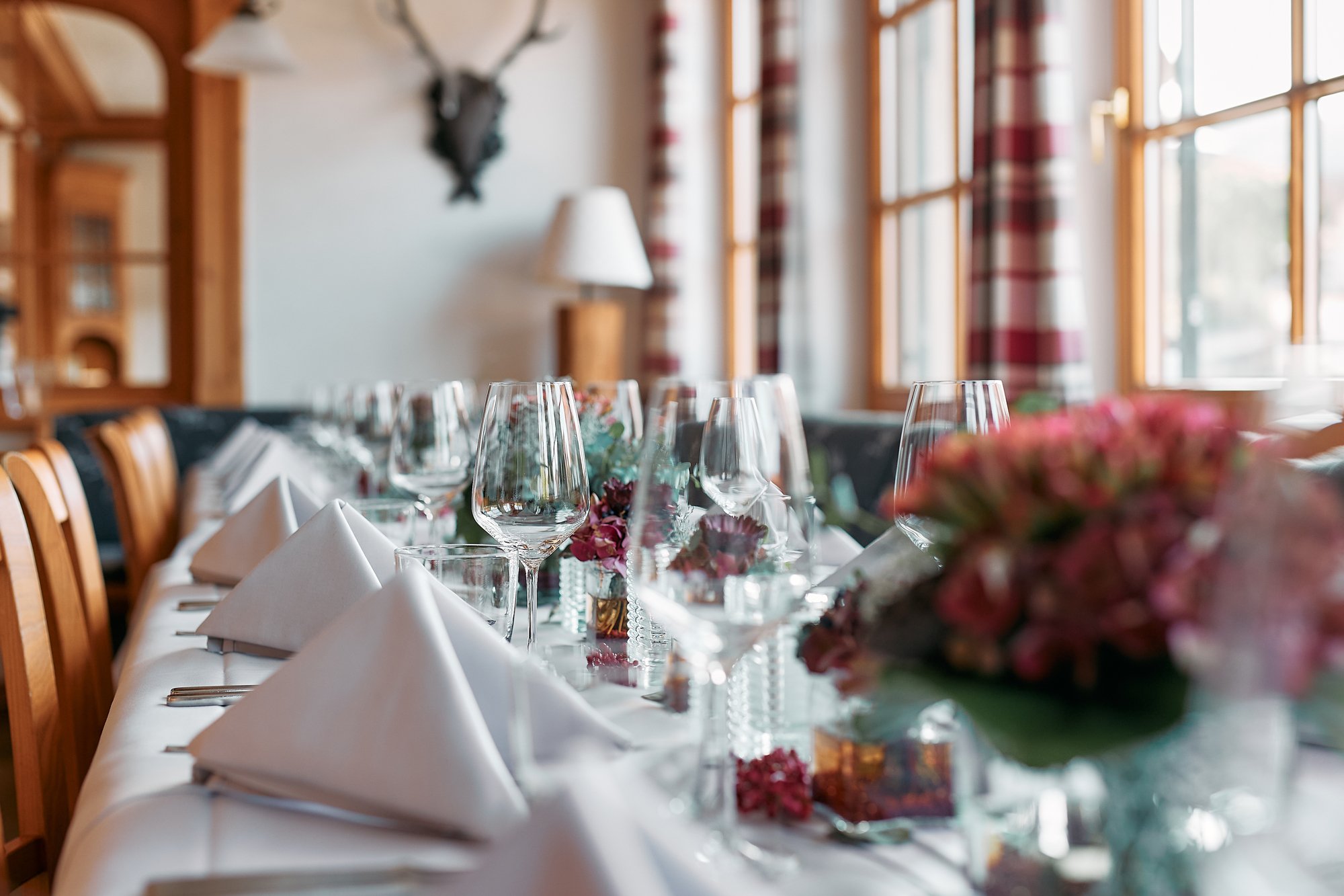 01-StGeorgenstube-Raeume-Catering-Feier-Restaurant